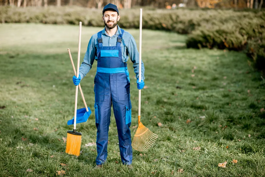 Top-rated Yard Cleaning Services in Hubbard, OR Top-rated Yard Cleaning Services in Hubbard, OR